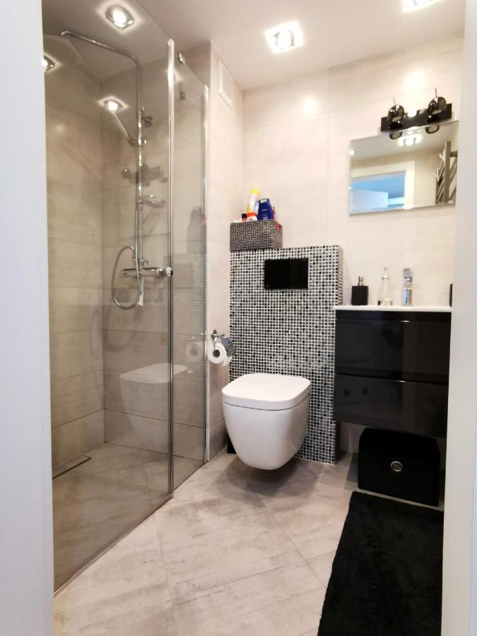 Strandidylle Apartment Mit Meerblick Und Kamin Miedzyzdroje Bagian luar foto