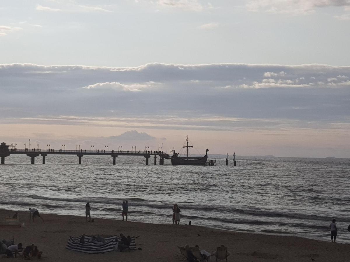 Strandidylle Apartment Mit Meerblick Und Kamin Miedzyzdroje Bagian luar foto