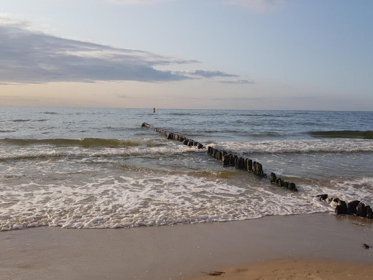 Strandidylle Apartment Mit Meerblick Und Kamin Miedzyzdroje Bagian luar foto
